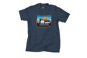  Traeger | T-shirt | Heritage Barn Colored | Large 504129-31